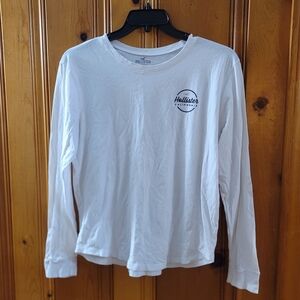 WOMEN'S HOLLISTER LONG SLEEVE T-SHIRT